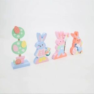 Spritz 4pc Easter Wooden Mantle Decor set - NWT